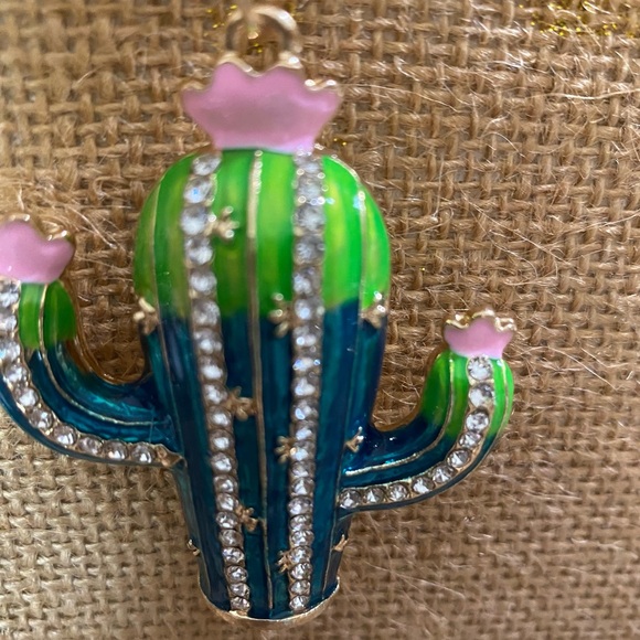 Cactus Keychain with Rhinestones - Picture 2 of 3
